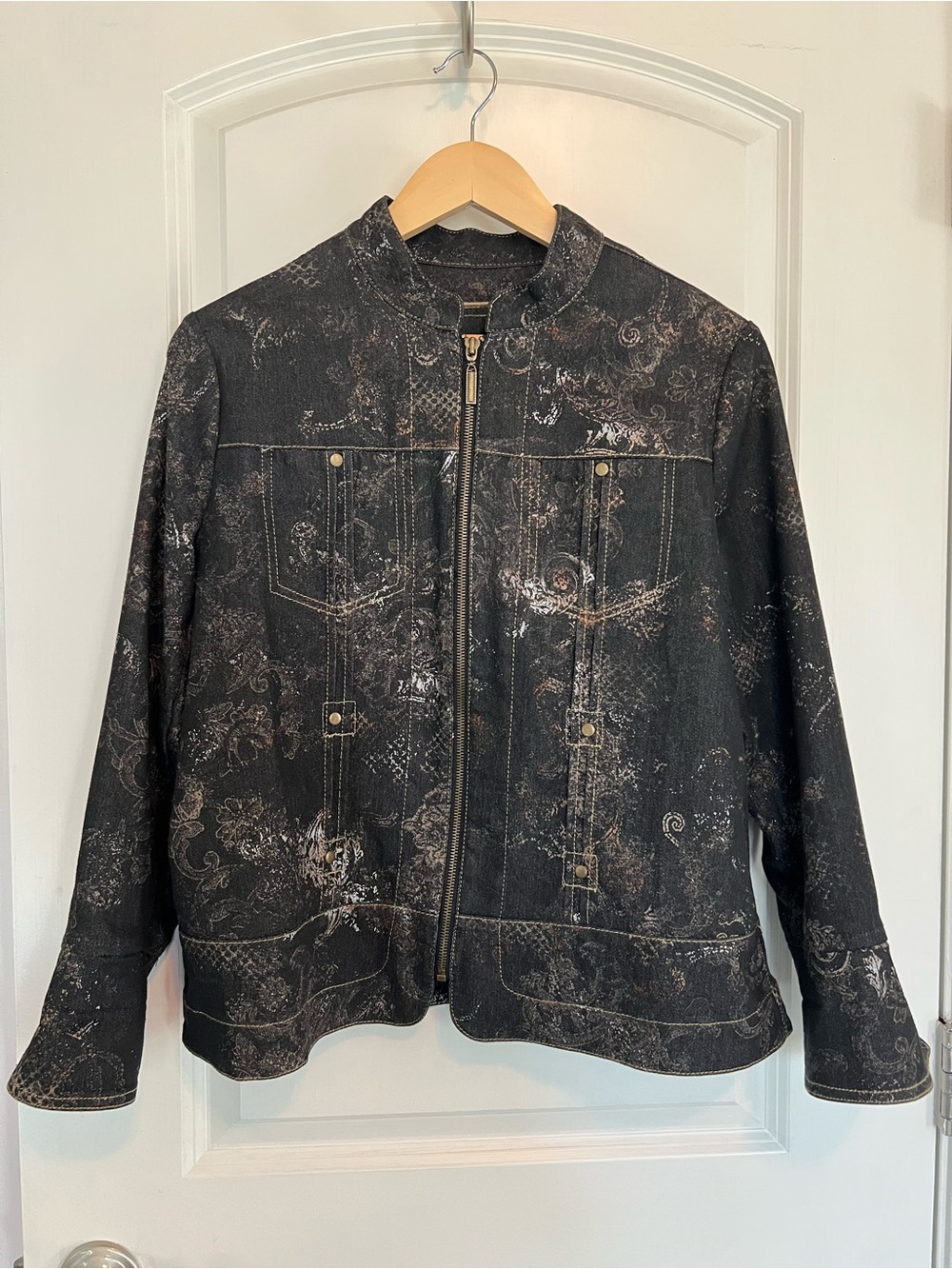 Coldwater Creek Black Patterned Zip-Front Women’s Denim Jacket
